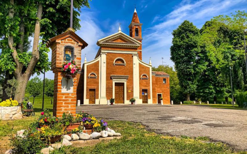 il santuario della madonna della pioppa